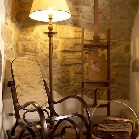 La Del Borgo Hotel