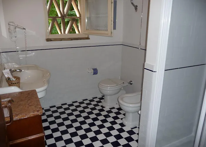 Hotel La Locanda Del Borgo 4*