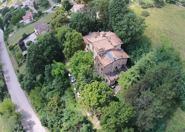 Hotel La Locanda Del Borgo Pietralunga (Umbria)